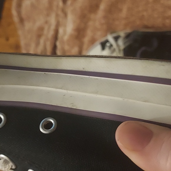 Black Low Top Converse - Picture 12 of 12